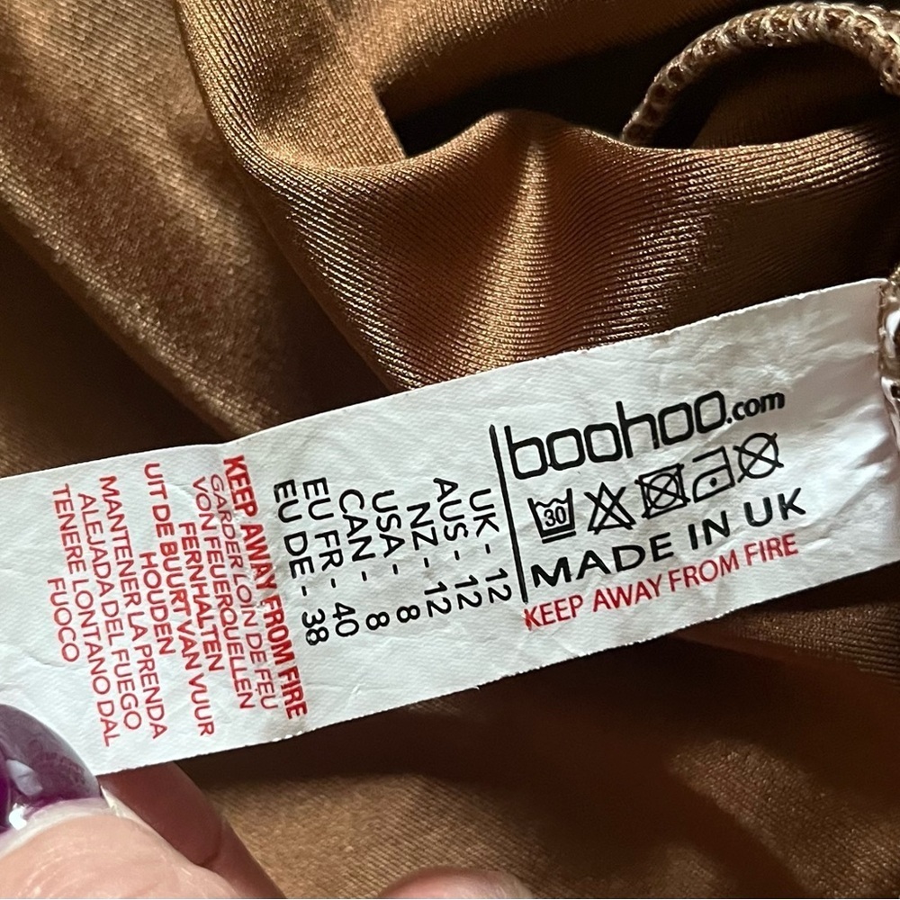 Boohoo Bronze One Shoulder Tie Waist Bodysuit | Satin Look | Size 8 - Picture 6 of 9